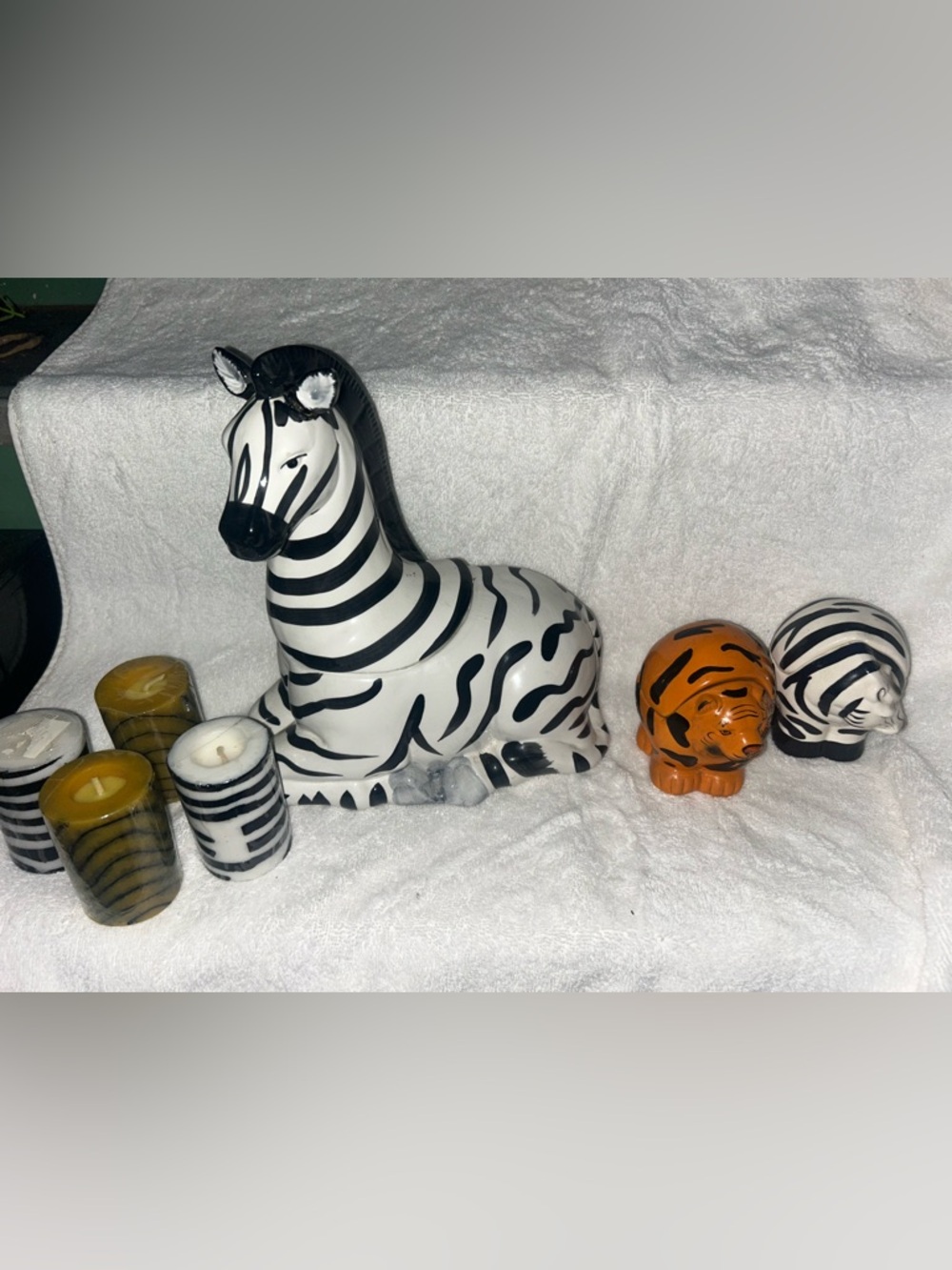 Black and White Zebra Ceramic Figurine - Home Accents Decor set